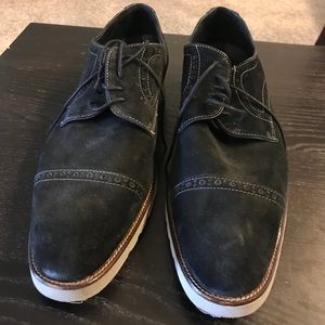 calibrate black dress shoes 60$